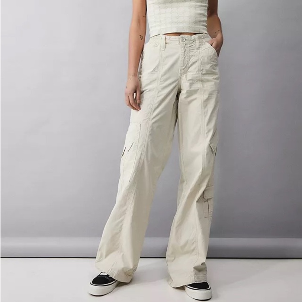 BDG Y2K Cream Multi-Pocket Cargo Pant